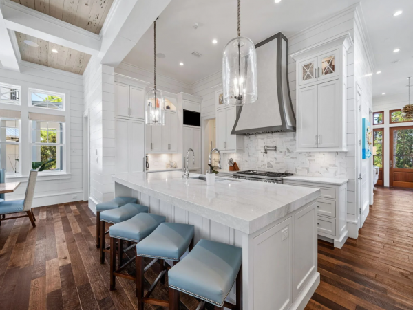 Santa Rosa Beach Elegant Six Bedroom Vacation Rental
