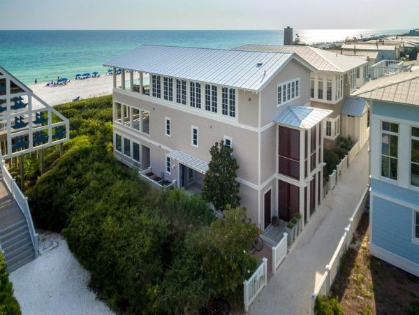 Charming Vacation Home Rental on Santa Rosa Beach.