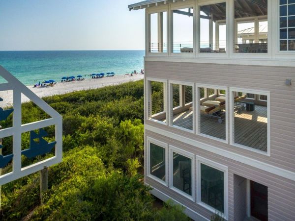Charming Vacation Home Rental on Santa Rosa Beach.