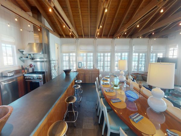 Charming Vacation Home Rental on Santa Rosa Beach.