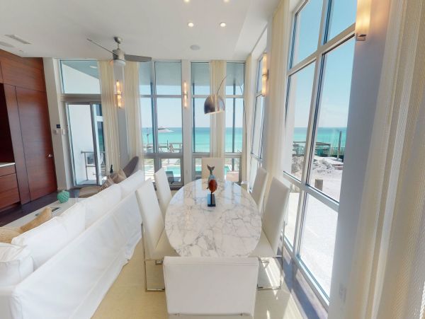 Oceanfront Luxury Home With Five Bedrooms