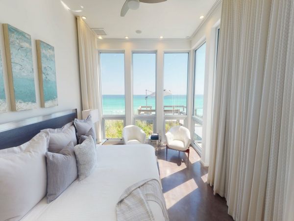Oceanfront Luxury Home With Five Bedrooms