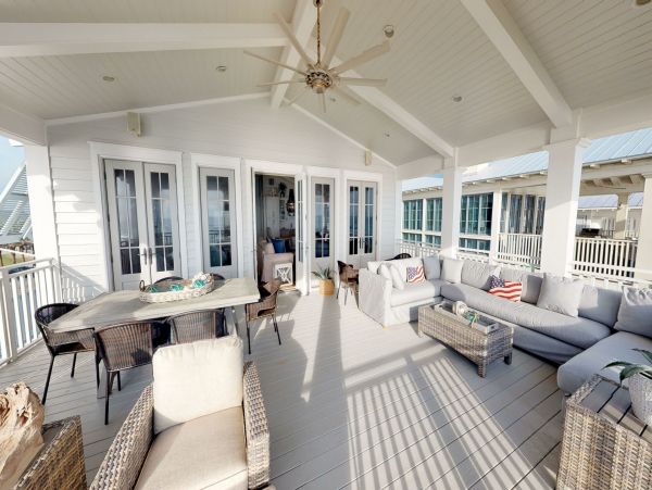 Luxury Beachfront Home With Beautiful Ocean Views Sleeps 10