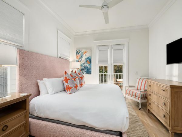 Luxury Vacation Rental with Private Pool