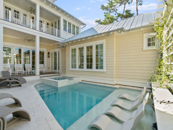 Modern Vacation Rental with 5 Bedrooms