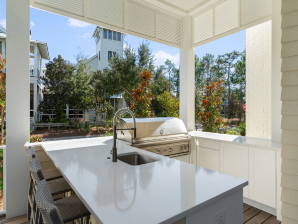 Modern Vacation Rental with 5 Bedrooms