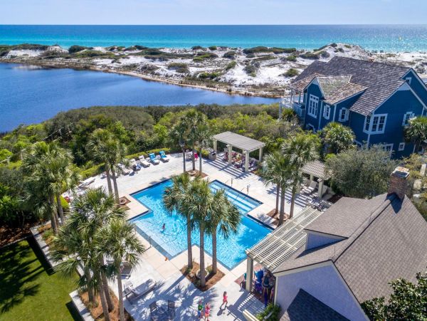 Dream Vacation Rental in Rosemary Beach Awaits You