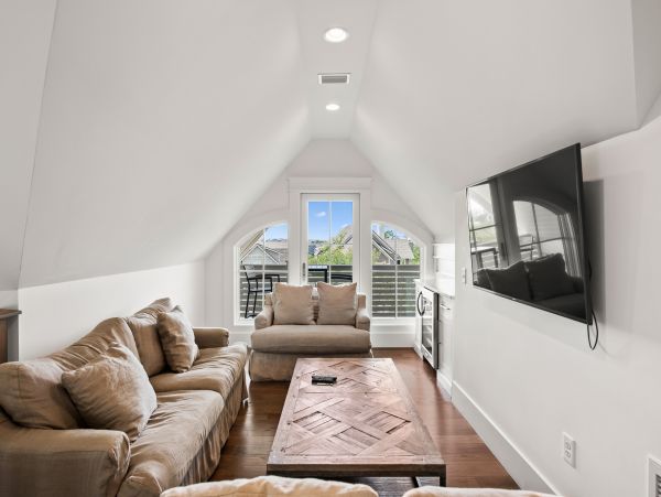 Dream Vacation Rental in Rosemary Beach Awaits You