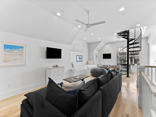 5-Bdrm + Bunk Space Home Pool, Spa & Lake Views in Santa Rosa Beach