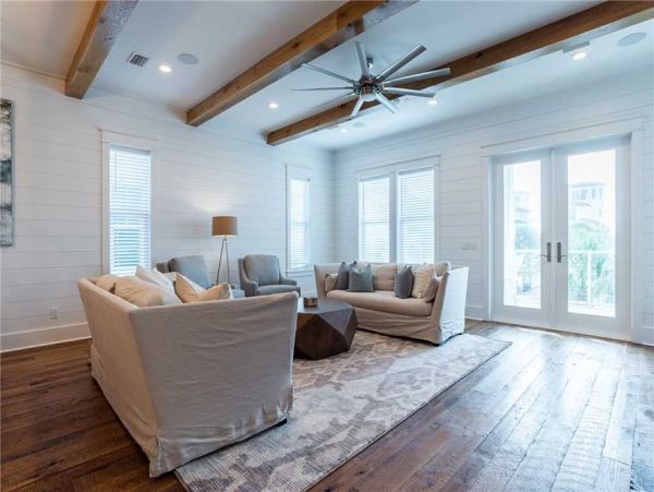 Luxury 6 Bedroom Home, with Gulf Views
