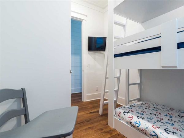 Luxury 6 Bedroom Home, with Gulf Views