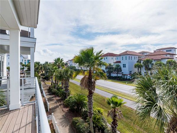 Luxury 6 Bedroom Home, with Gulf Views