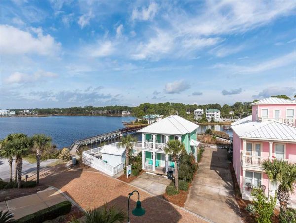 Luxury 6 Bedroom Home, with Gulf Views