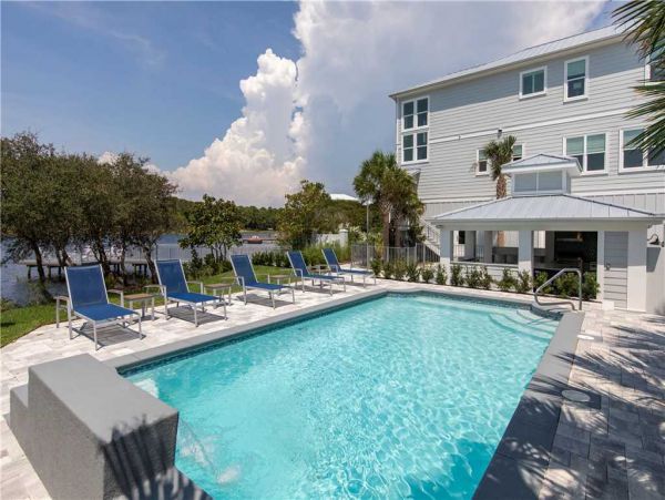 Walk to Beach 6 Bedroom Santa Rosa Home Gulf Views & Pool