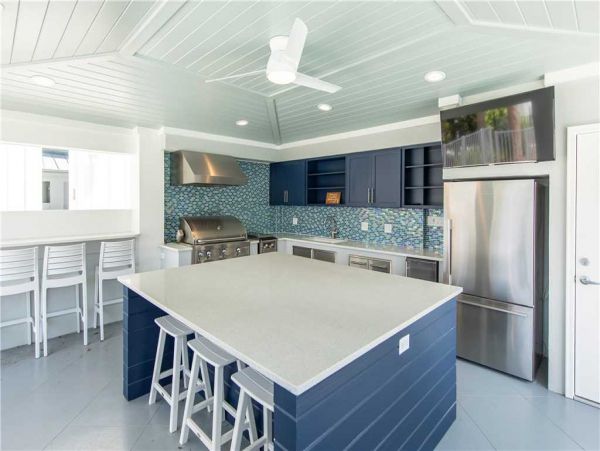 Walk to Beach 6 Bedroom Santa Rosa Home Gulf Views & Pool