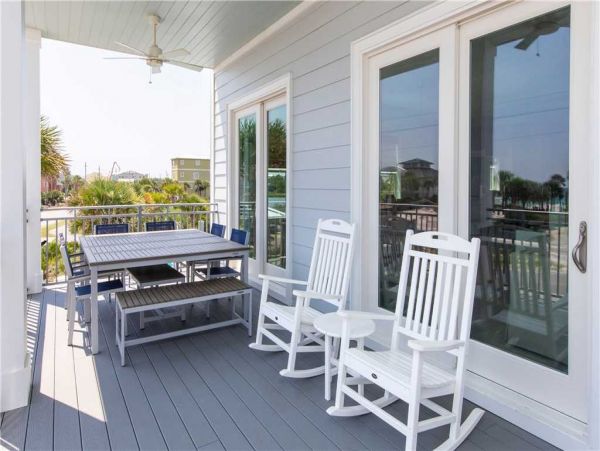 Walk to Beach 6 Bedroom Santa Rosa Home Gulf Views & Pool