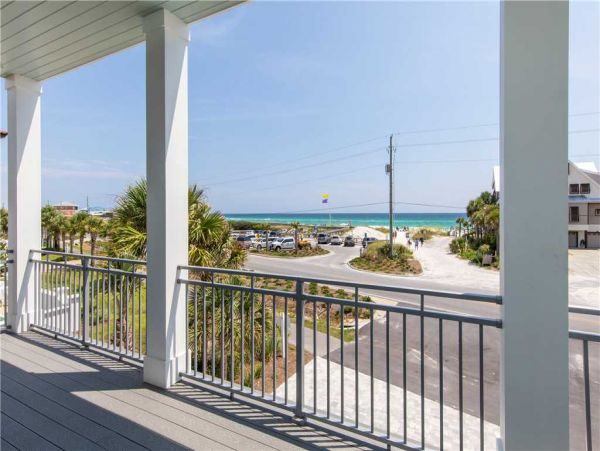 Walk to Beach 6 Bedroom Santa Rosa Home Gulf Views & Pool