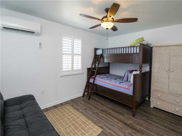 Dune Allen Beach House No Pool Gulf Front Affordable and Clean