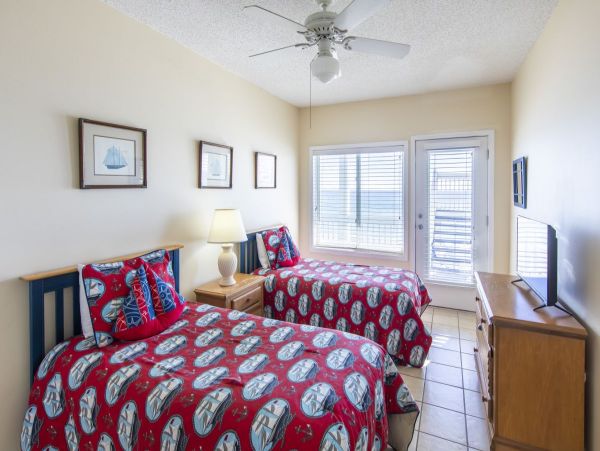 Dune Allen Beach Gulf Front Rental - 30A Beachfront Wedding & Reunion House