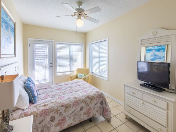 Dune Allen Beach Gulf Front Rental - 30A Beachfront Wedding & Reunion House