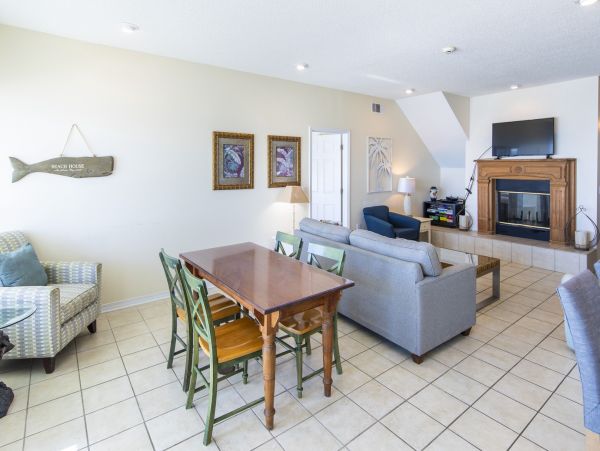Santa Rosa Beach Condo with 4 Bedrooms
