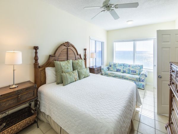 Santa Rosa Beach Condo with 4 Bedrooms