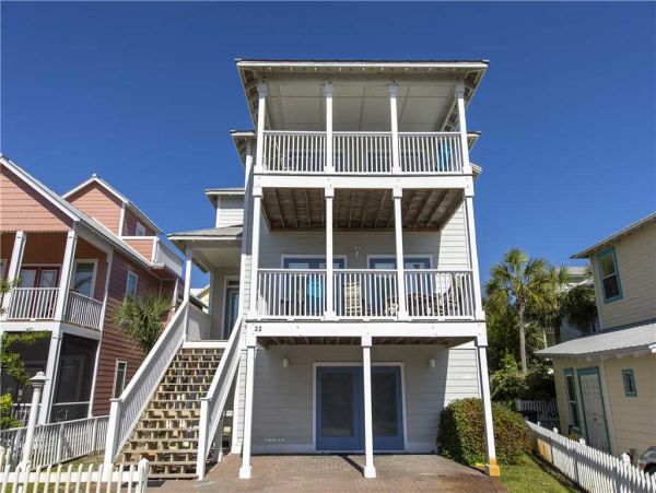 Stroll Onto the Beach from this Amazing Vacation Home