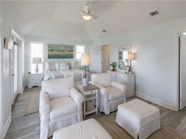 Stroll Onto the Beach from this Amazing Vacation Home
