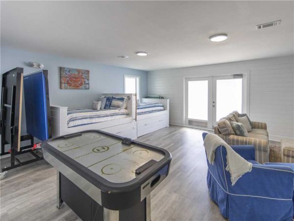 Stroll Onto the Beach from this Amazing Vacation Home
