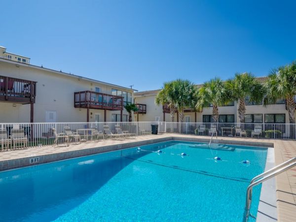 Navarre Beach Condo 953739