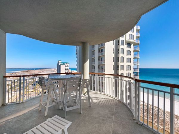 Three Bedroom Beach Front Luxury Rental in Navarre