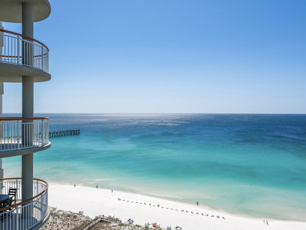 Three Bedroom Beach Front Luxury Rental in Navarre