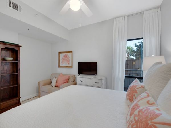 Navarre Beach Condo 953746