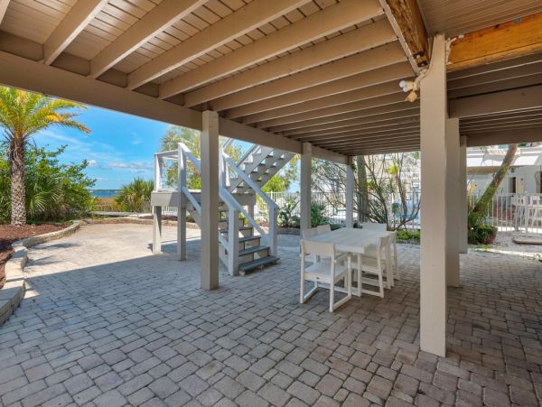 Stunning Sound Front Retreat in Navarre Beach