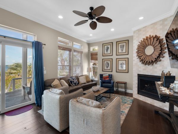 Stunning Sound Front Retreat in Navarre Beach