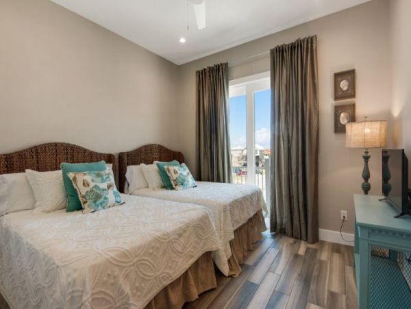 Pensacola Beach Home 953754