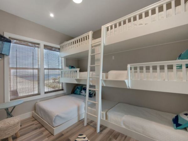 Pensacola Beach Home 953754