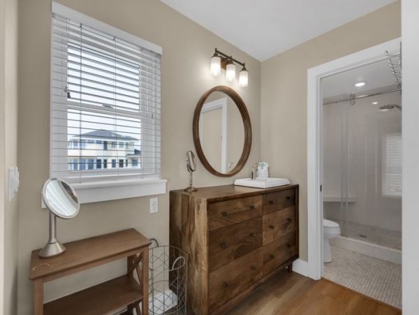 Beachfront Vacation Home In Pensacola Beach 4 Bedrooms