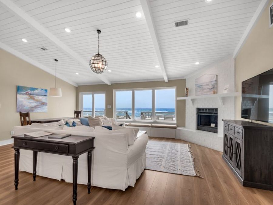 Beachfront Vacation Home In Pensacola Beach 4 Bedrooms