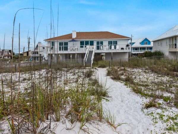 Beachfront Vacation Home In Pensacola Beach 4 Bedrooms