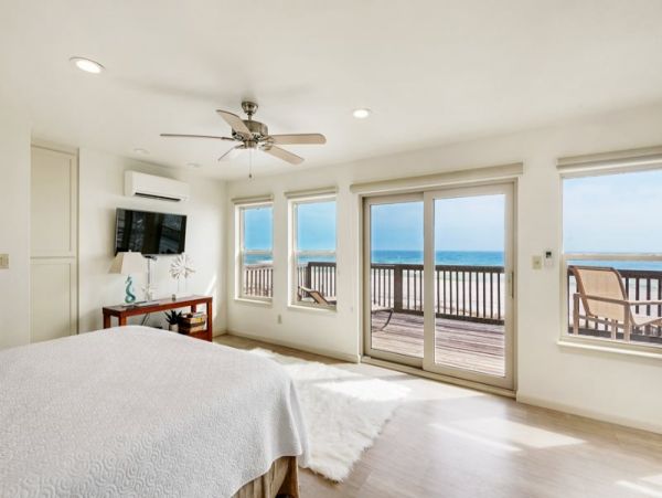 Gulf-Front Vacation Home in Pensacola Beach Sleeps 14