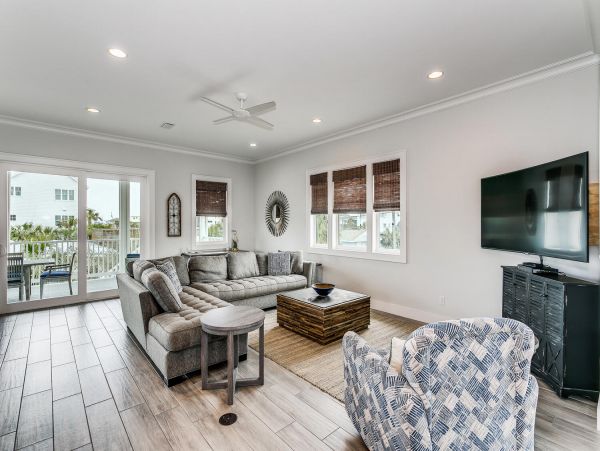 Luxury 5 Bedroom Vacation Pool Home in Pensacola Beach