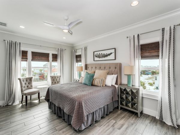 Luxury 5 Bedroom Vacation Pool Home in Pensacola Beach