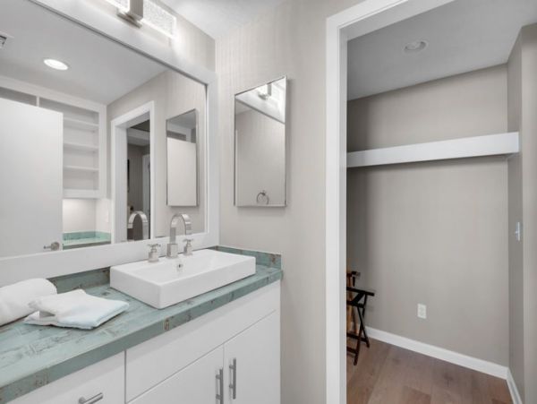 On Beach Pensacola Vacation Home Six Bedrooms Sleeps 30