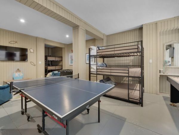 On Beach Pensacola Vacation Home Six Bedrooms Sleeps 30
