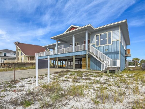 Pensacola Beach 7 Bedroom Home with Private Pool Sleeps 27