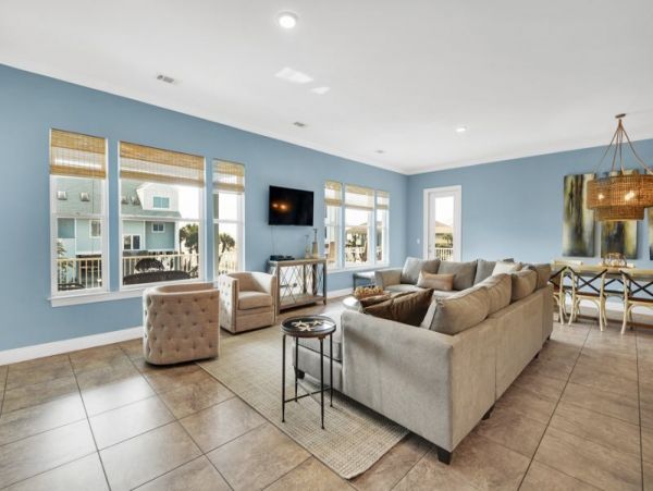 Pensacola Beach 7 Bedroom Home with Private Pool Sleeps 27