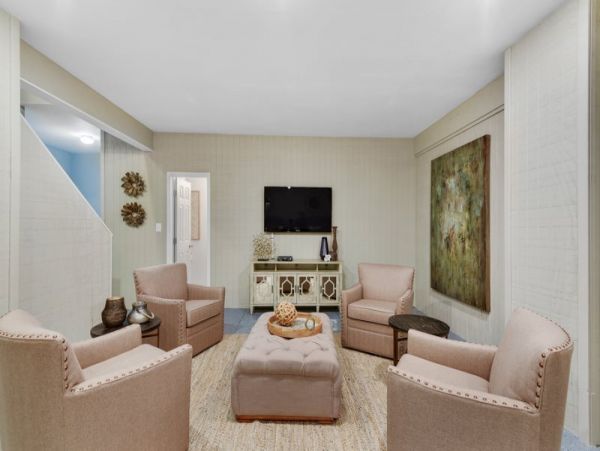 Pensacola Beach 7 Bedroom Home with Private Pool Sleeps 27