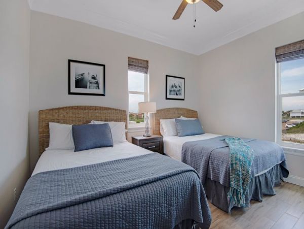 Pensacola Beach Home 953769