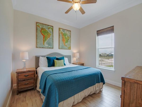Pensacola Beach Home 953769